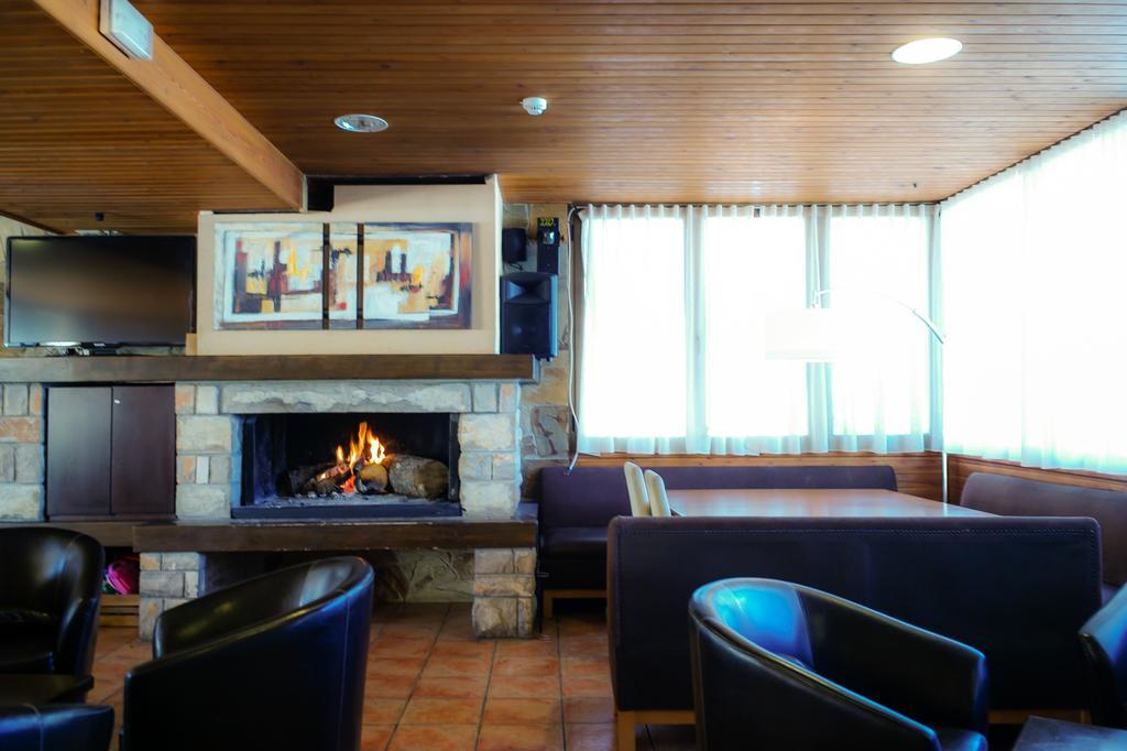 Hotel Avet La Coma I La Pedra Екстер'єр фото