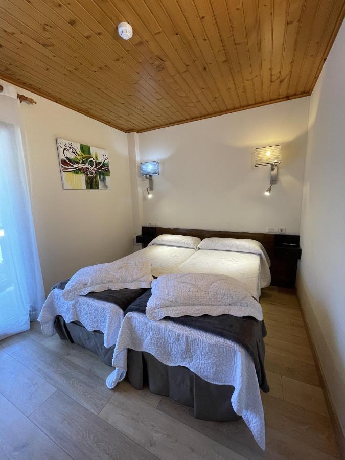 Hotel Avet La Coma I La Pedra Екстер'єр фото
