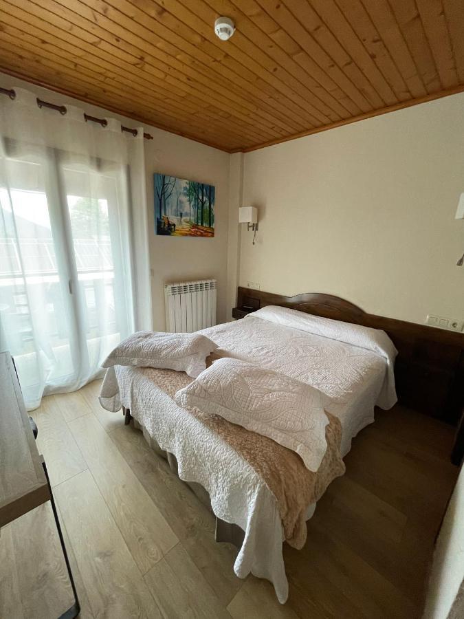 Hotel Avet La Coma I La Pedra Екстер'єр фото