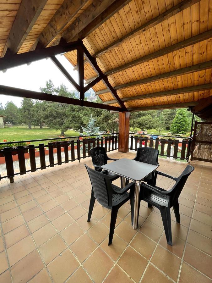 Hotel Avet La Coma I La Pedra Екстер'єр фото
