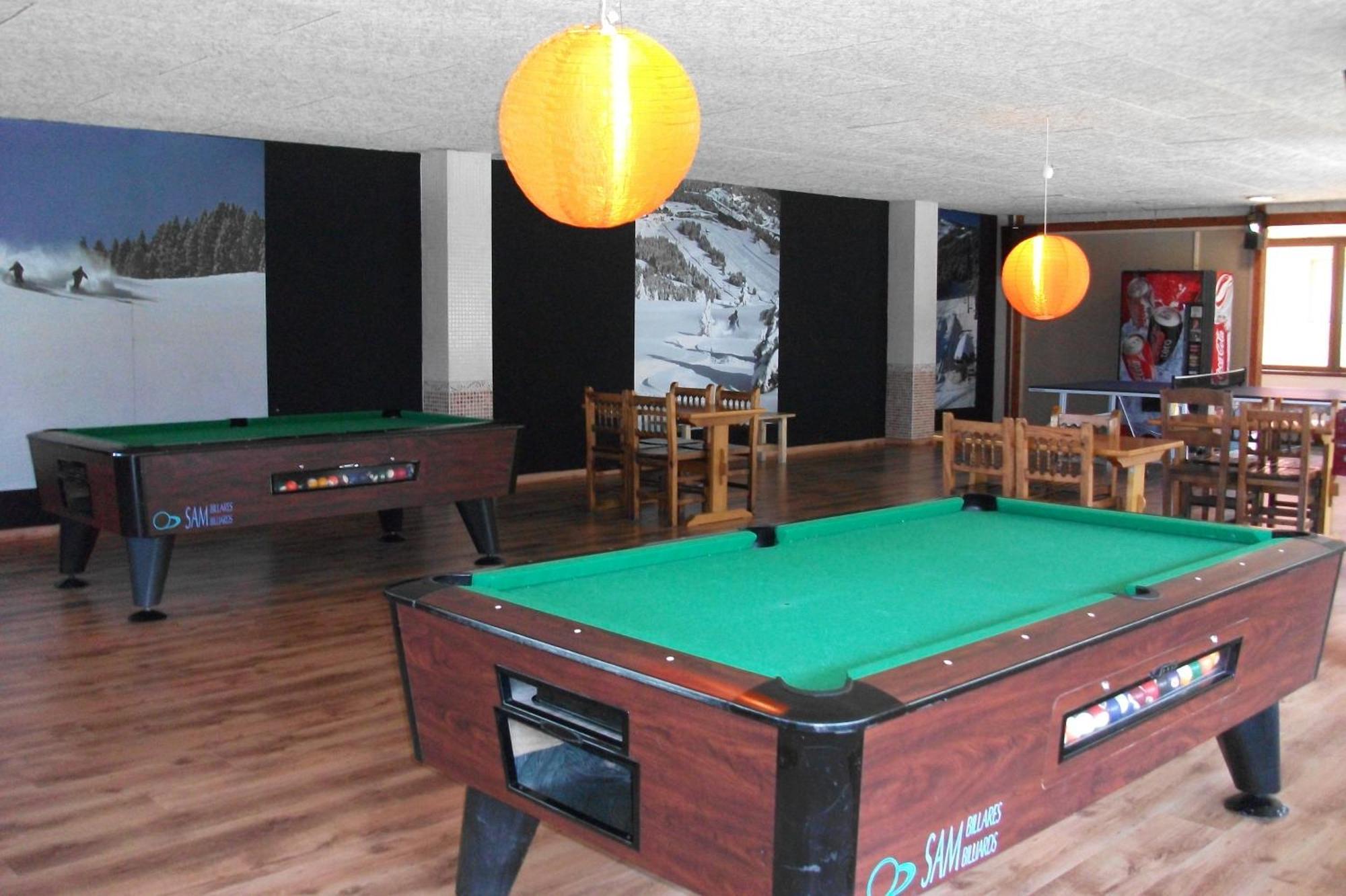 Hotel Avet La Coma I La Pedra Екстер'єр фото