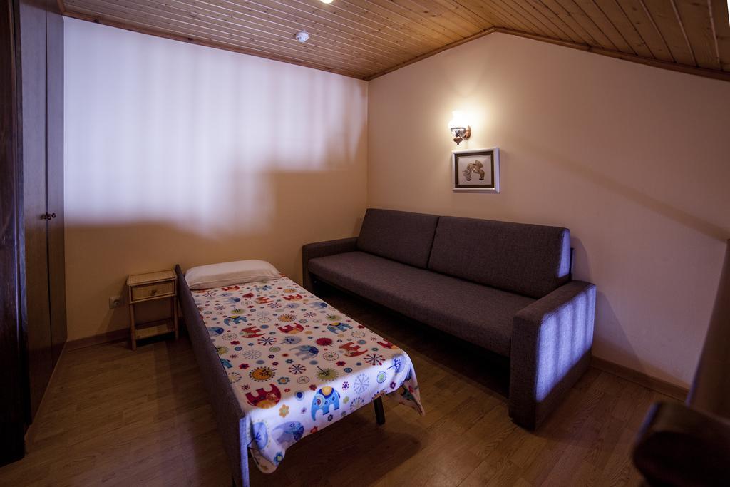 Hotel Avet La Coma I La Pedra Екстер'єр фото